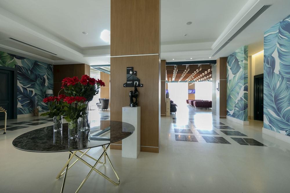Prestige Resort Durres Qerret Eksteriør bilde
