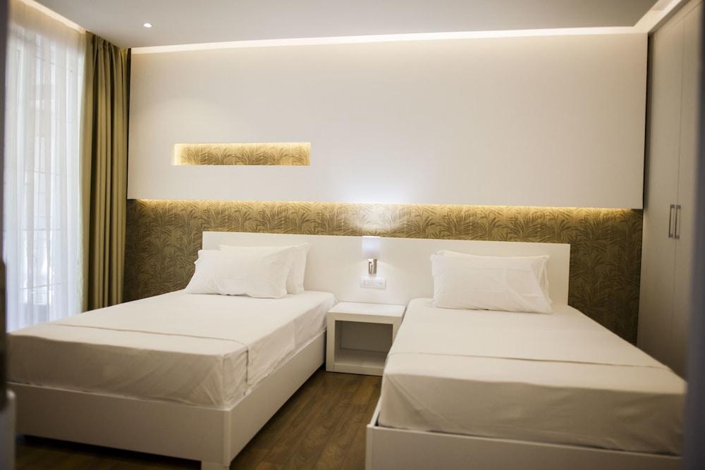 Prestige Resort Durres Qerret Eksteriør bilde